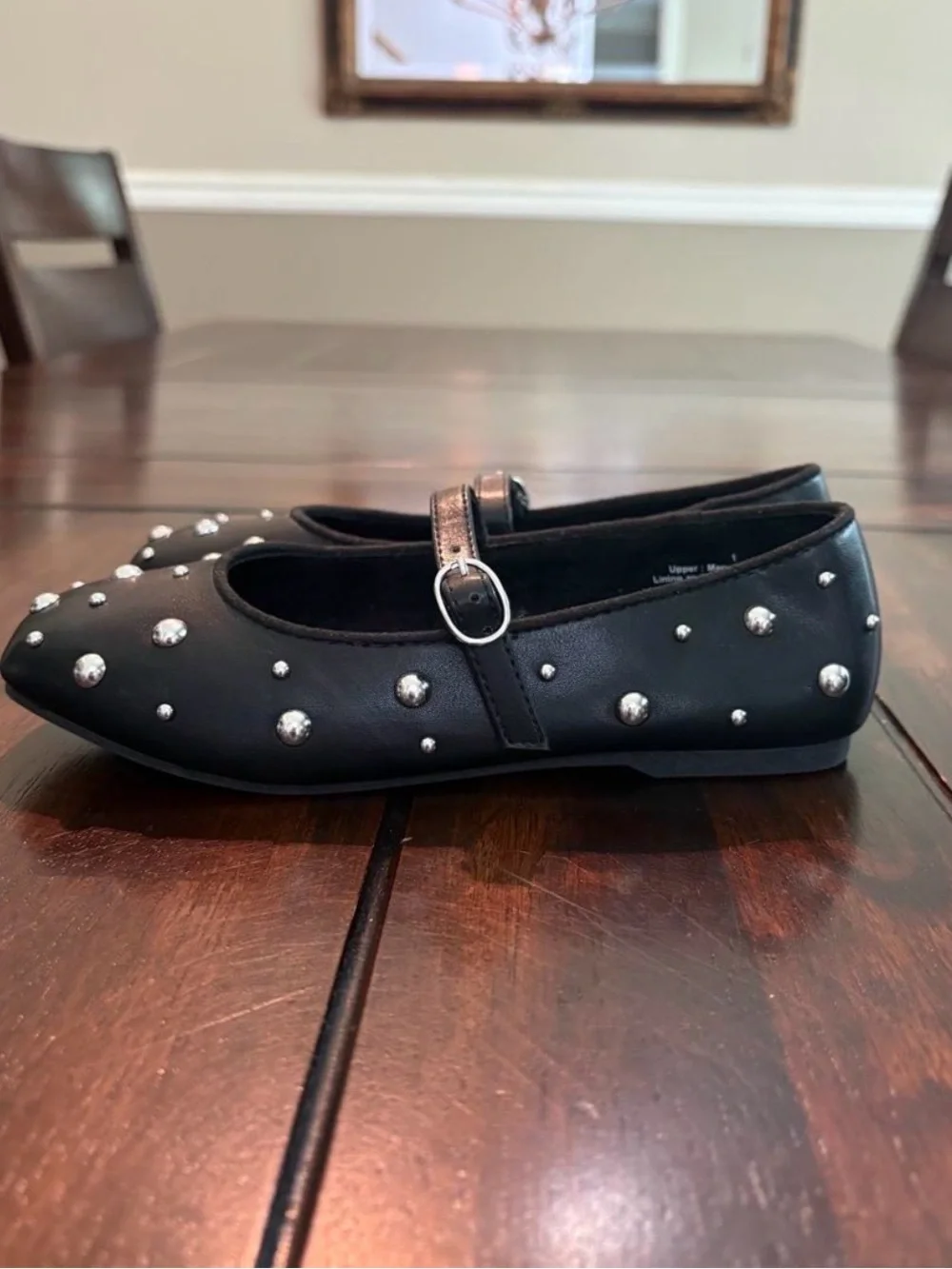 Girl’s Black Mary Jane flats with silver studs, size 1